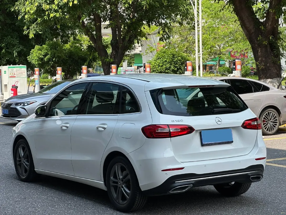 2020 Mercedes-Benz B Class 1.3T 136HP L4 7DCT,autocango,china used car exporter,china ev exporter,chinese used car exporter,chinese used ev exporter