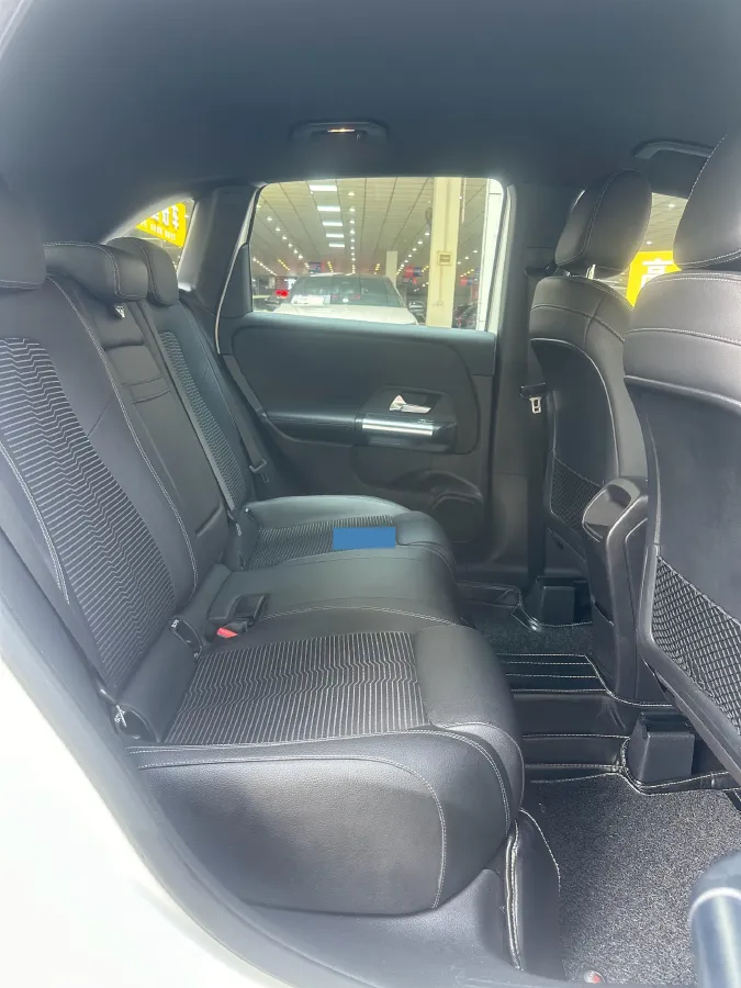 2020 Mercedes-Benz B Class 1.3T 136HP L4 7DCT,autocango,china used car exporter,china ev exporter,chinese used car exporter,chinese used ev exporter