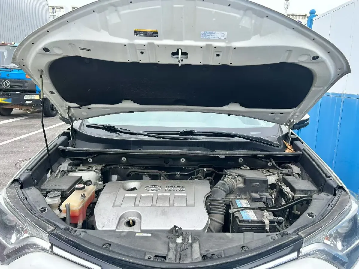 2019 Toyota RAV4 2.0L 151HP L4 CVT,autocango,china used car exporter,china ev exporter,chinese used car exporter,chinese used ev exporter