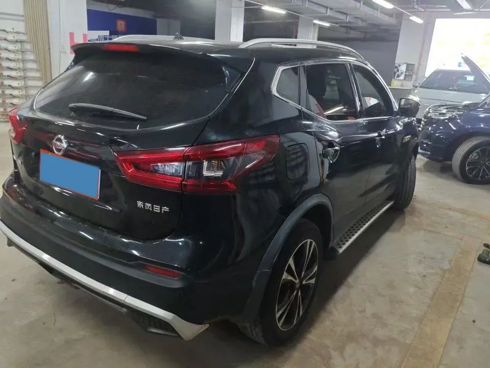 2021 Nissan Qashqai 2.0L 151HP L4 CVT,autocango,china used car exporter,china ev exporter,chinese used car exporter,chinese used ev exporter