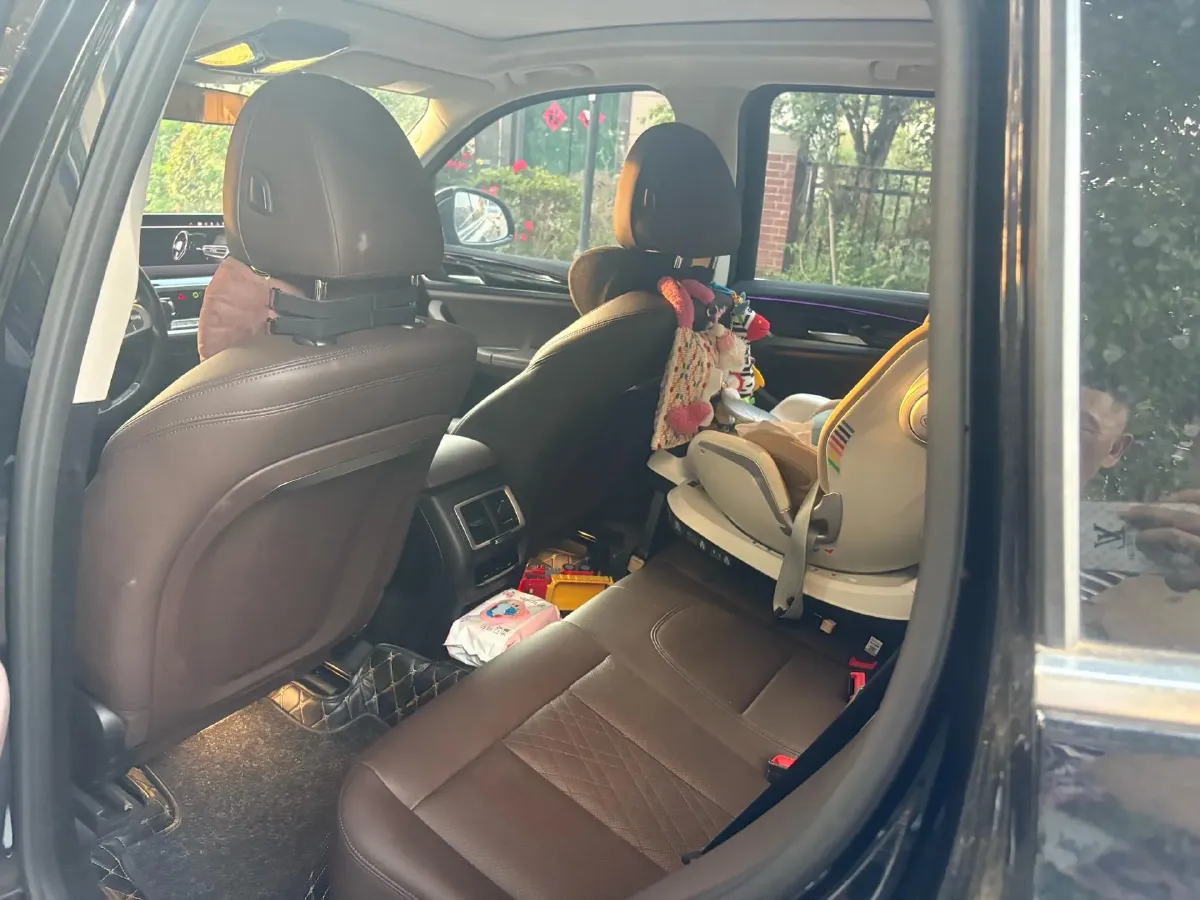 2023 BMW X3 2.0T 184HP L4 8AT,autocango,china used car exporter,china ev exporter,chinese used car exporter,chinese used ev exporter