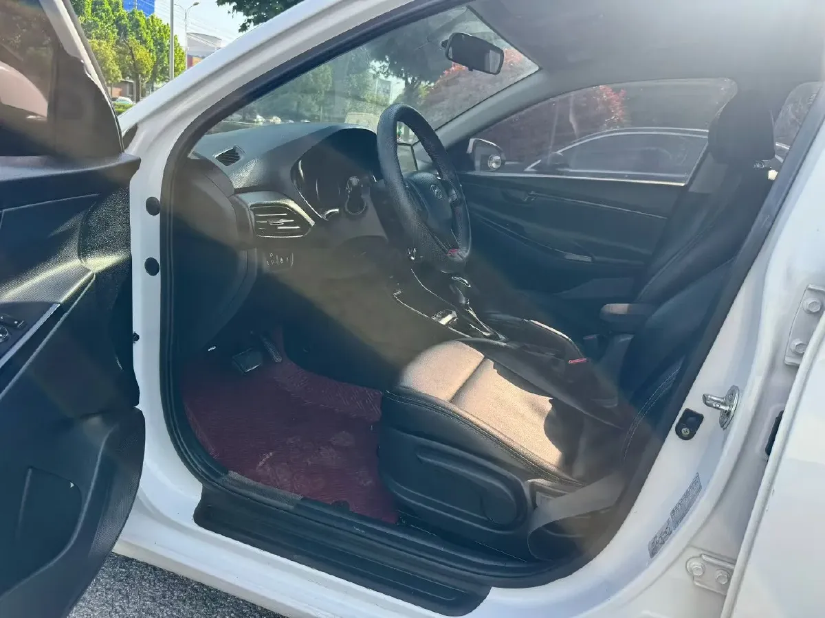 2020 Hyundai Celesta 1.6L 123HP L4 6AT,autocango,china used car exporter,china ev exporter,chinese used car exporter,chinese used ev exporter