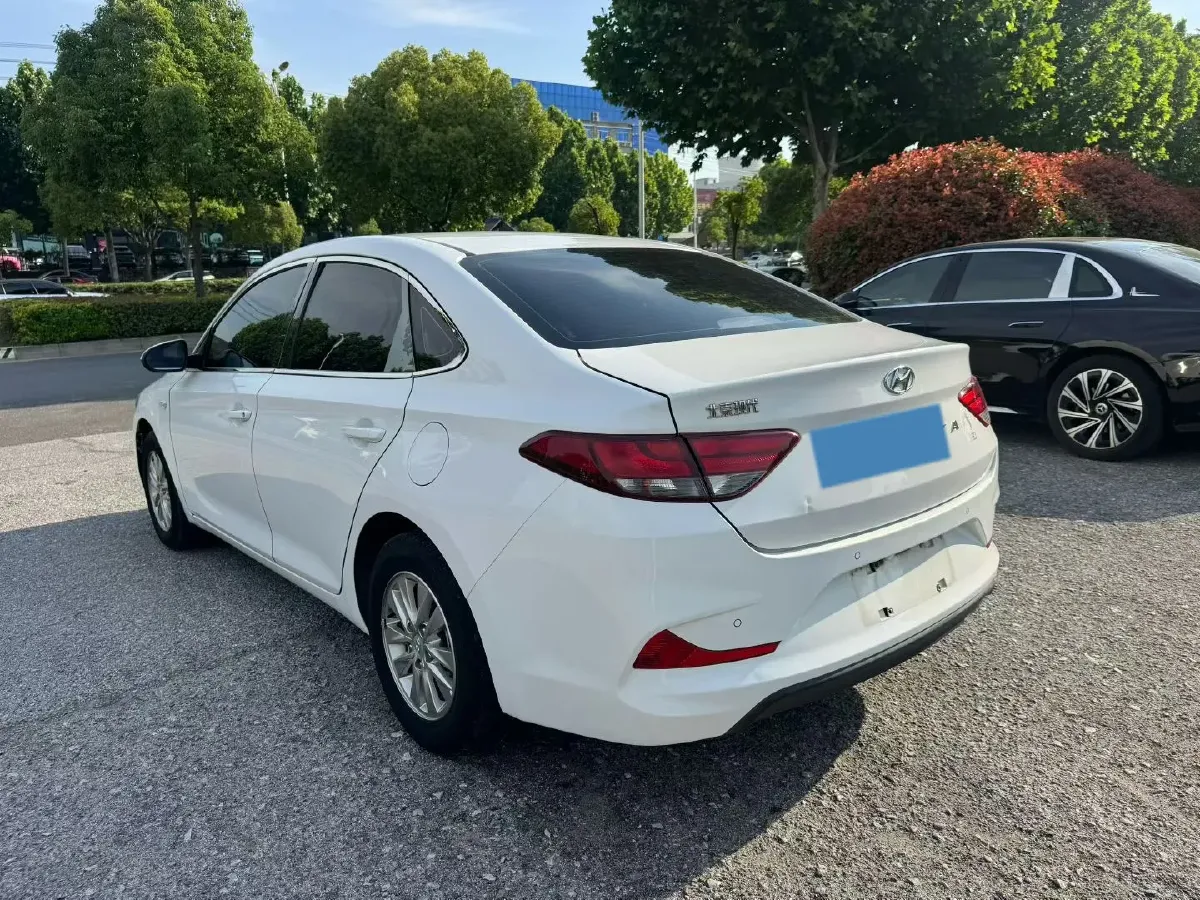 2020 Hyundai Celesta 1.6L 123HP L4 6AT,autocango,china used car exporter,china ev exporter,chinese used car exporter,chinese used ev exporter