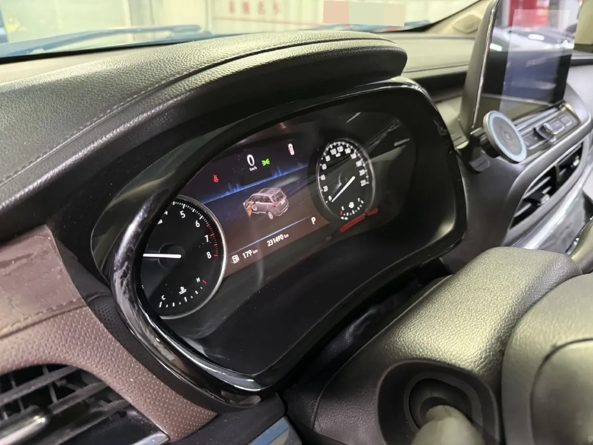 2021 Buick GL8 2.0T 237HP L4 9AT,autocango,china used car exporter,china ev exporter,chinese used car exporter,chinese used ev exporter