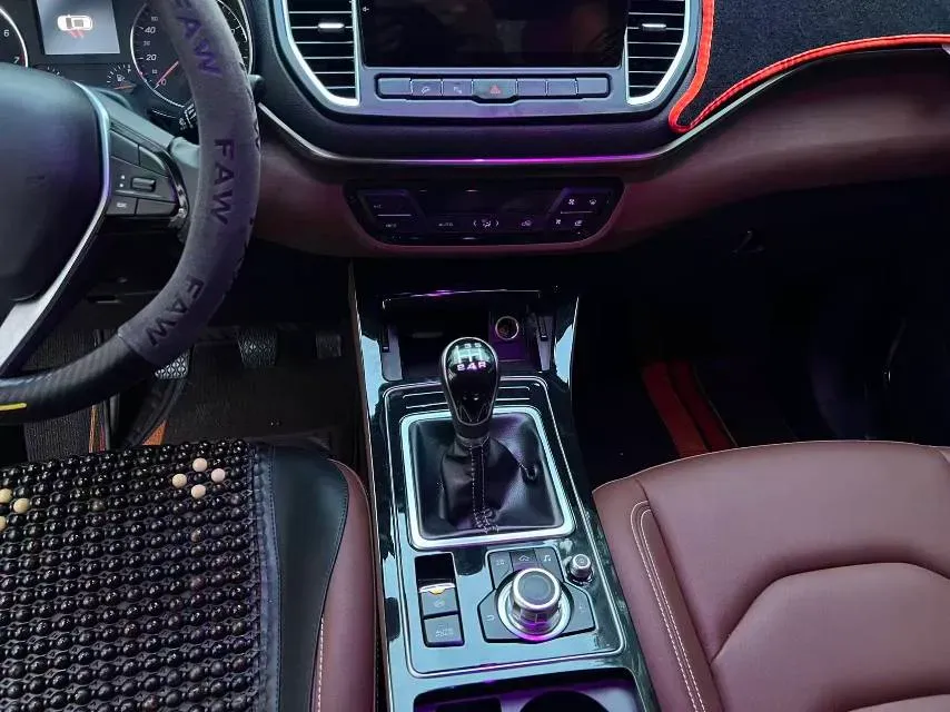 2018 FAW Senia R9 1.2T 143HP L4 5MT,autocango,china used car exporter,china ev exporter,chinese used car exporter,chinese used ev exporter