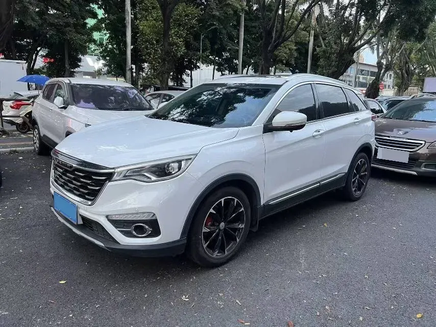 2018 FAW Senia R9 1.2T 143HP L4 5MT,autocango,china used car exporter,china ev exporter,chinese used car exporter,chinese used ev exporter