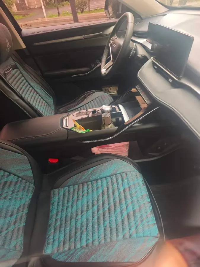 2021 Haval H6 1.5T 169HP L4 7DCT,autocango,china used car exporter,china ev exporter,chinese used car exporter,chinese used ev exporter