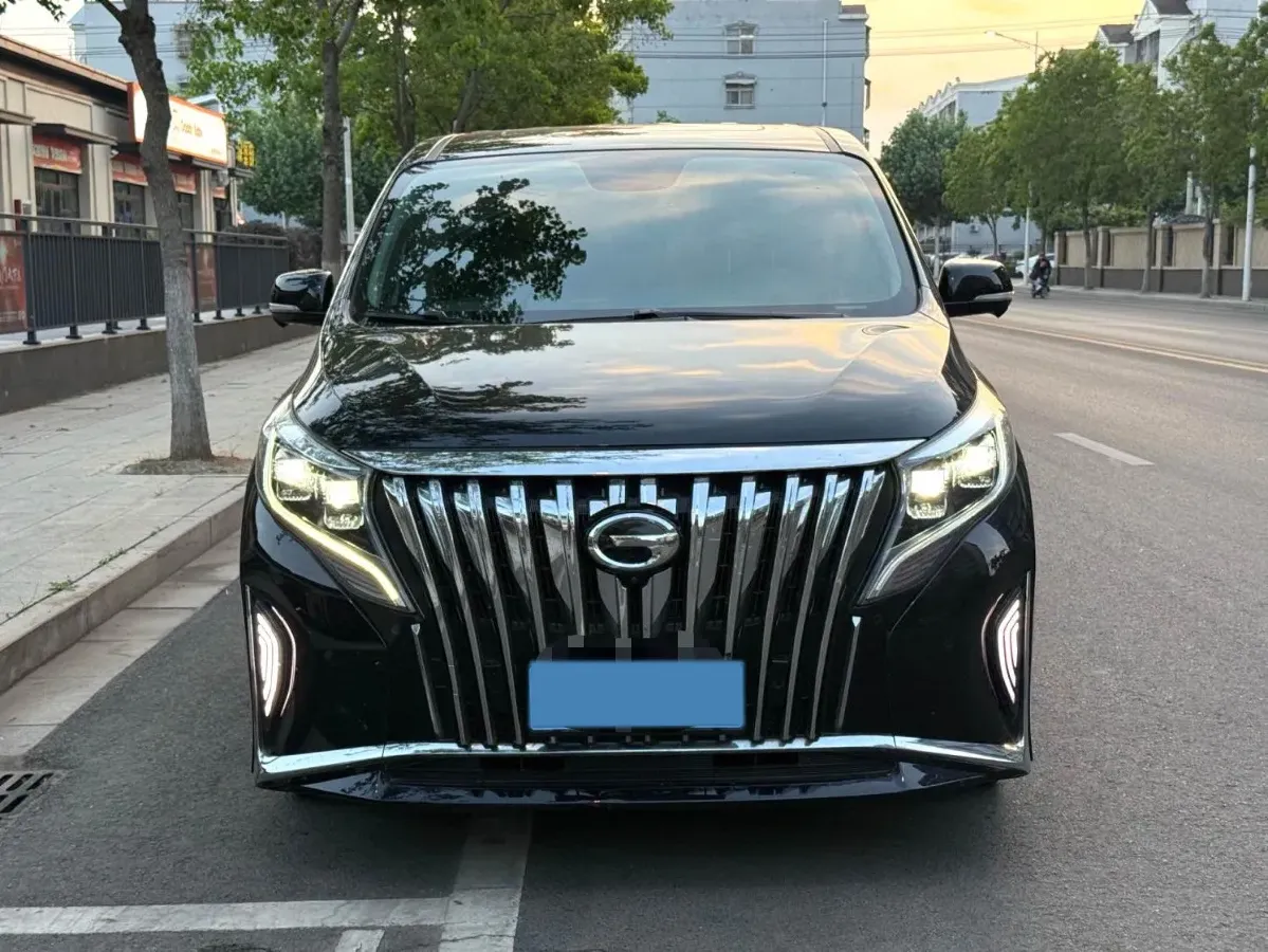 2023 GAC Trumpchi M8 2.0T 252HP L4 8AT,autocango,china used car exporter,china ev exporter,chinese used car exporter,chinese used ev exporter