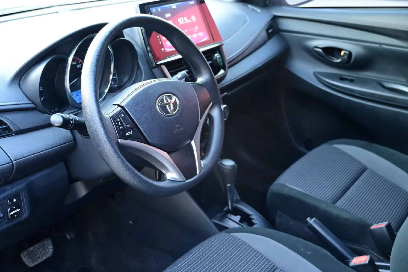 2021 Toyota Vios FS 1.5L 112HP L4 CVT,autocango,china used car exporter,china ev exporter,chinese used car exporter,chinese used ev exporter