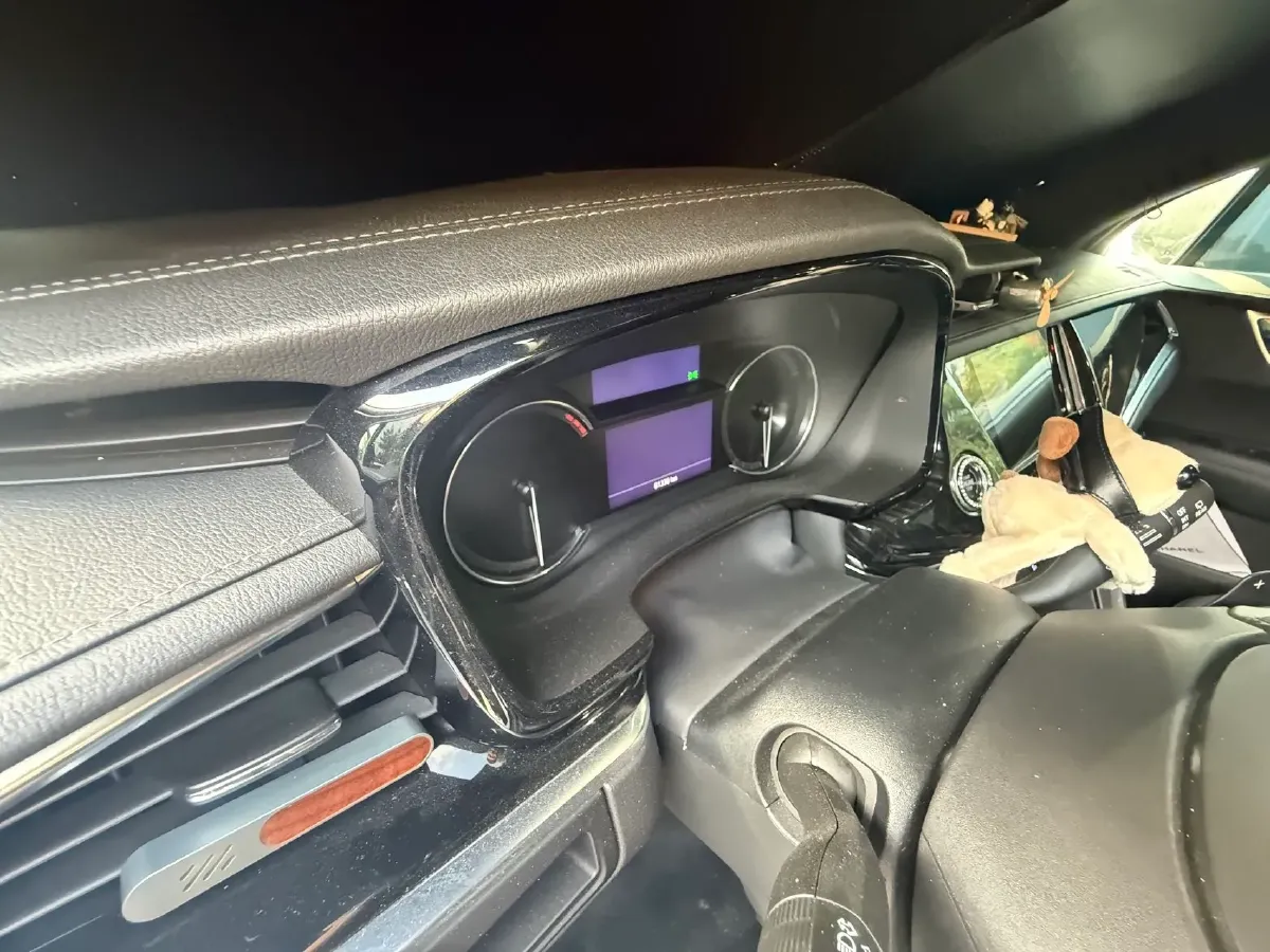 2022 Cadillac XT6 2.0T 237HP L4 9AT,autocango,china used car exporter,china ev exporter,chinese used car exporter,chinese used ev exporter