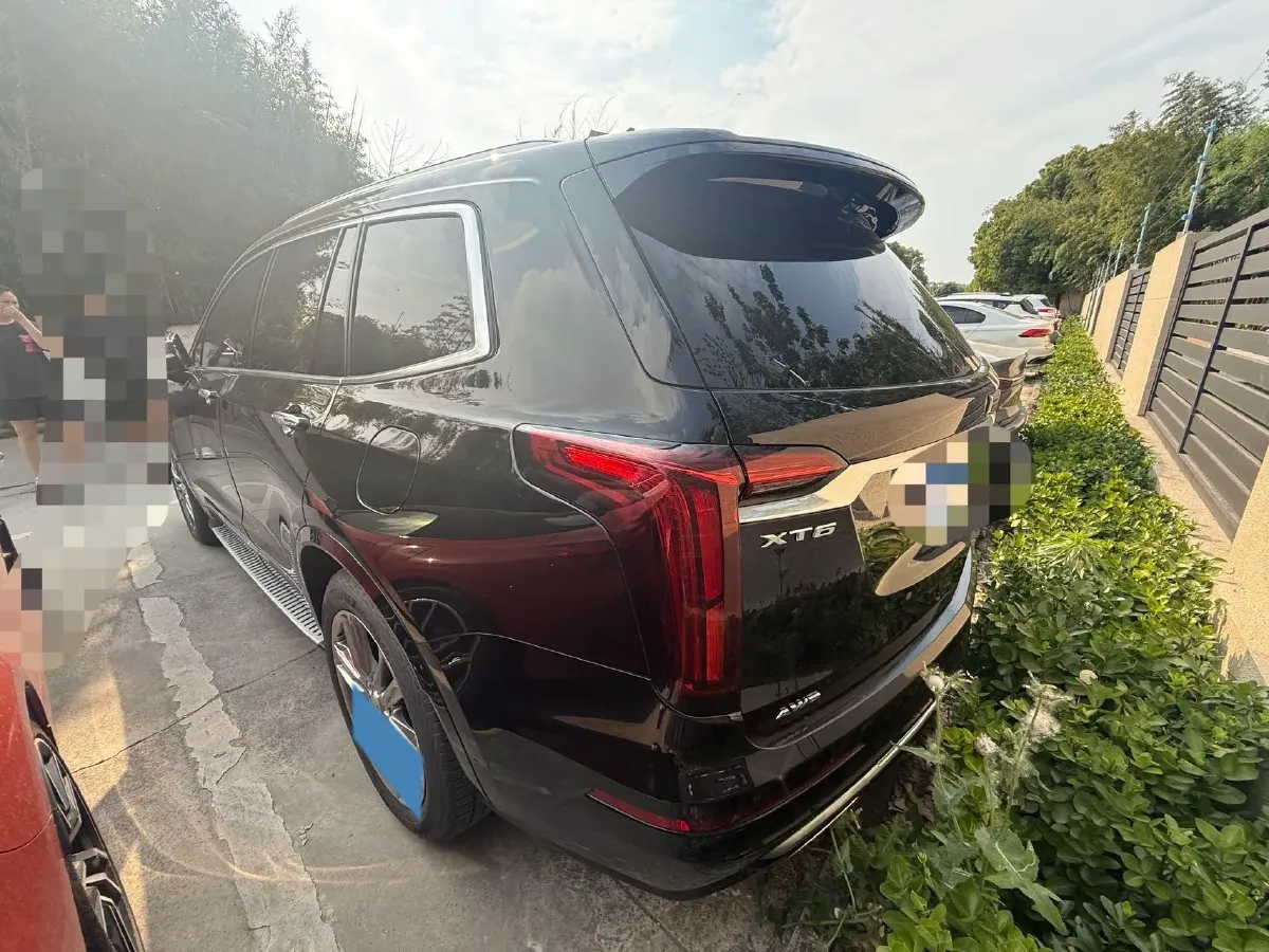 2022 Cadillac XT6 2.0T 237HP L4 9AT,autocango,china used car exporter,china ev exporter,chinese used car exporter,chinese used ev exporter