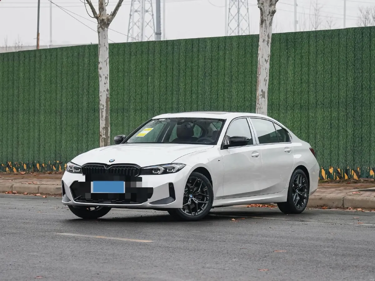2025 BMW 3 Series 2.0T 245HP L4 8AT,autocango,china used car exporter,china ev exporter,chinese used car exporter,chinese used ev exporter