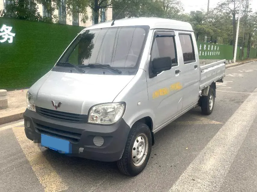2019 WuLing ZhiGuang Mini Truck 1.2L 82HP L4 5MT,autocango,china used car exporter,china ev exporter,chinese used car exporter,chinese used ev exporter