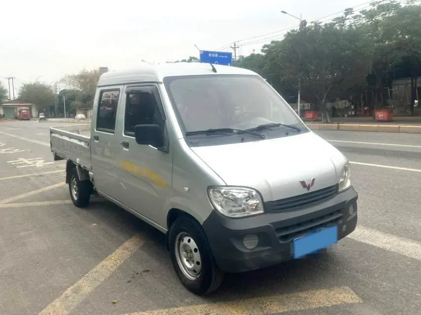 2019 WuLing ZhiGuang Mini Truck 1.2L 82HP L4 5MT,autocango,china used car exporter,china ev exporter,chinese used car exporter,chinese used ev exporter