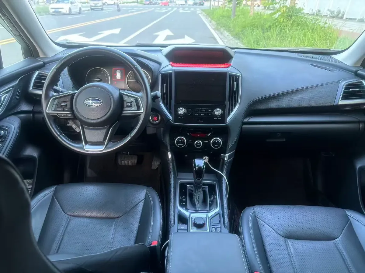 2021 Subaru Forester 2.0L 154HP H4 CVT,autocango,china used car exporter,china ev exporter,chinese used car exporter,chinese used ev exporter