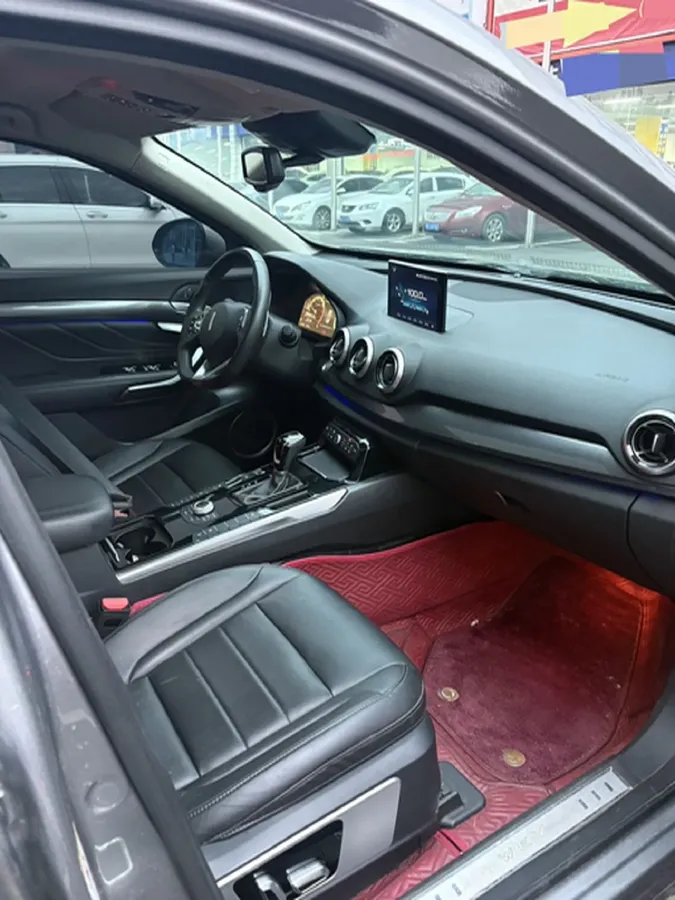 2017 WEY VV7 2.0T 234HP L4 7DCT,autocango,china used car exporter,china ev exporter,chinese used car exporter,chinese used ev exporter