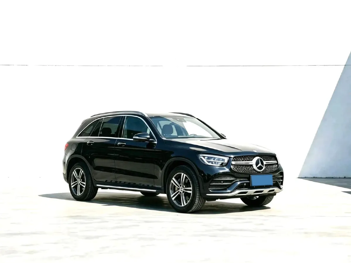 2021 Mercedes-Benz GLC Class 2.0T 197HP L4 9AT,autocango,china used car exporter,china ev exporter,chinese used car exporter,chinese used ev exporter