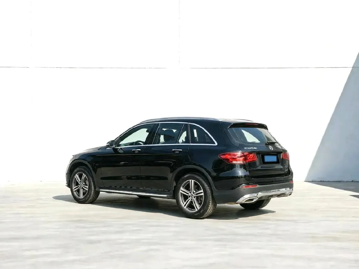 2021 Mercedes-Benz GLC Class 2.0T 197HP L4 9AT,autocango,china used car exporter,china ev exporter,chinese used car exporter,chinese used ev exporter