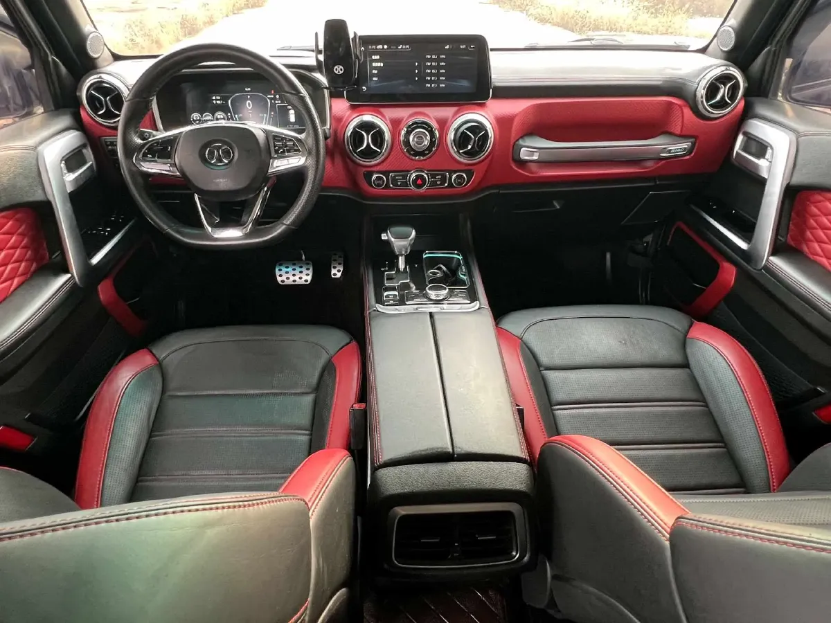 2018 Beijing BJ40 2.3T 250HP L4 6AT,autocango,china used car exporter,china ev exporter,chinese used car exporter,chinese used ev exporter