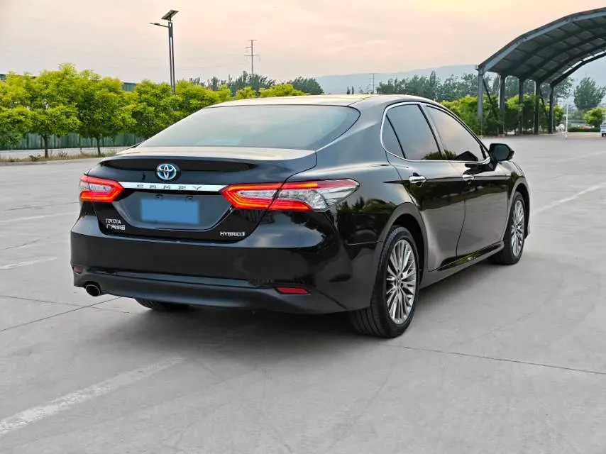 2018 Toyota Camry 2.5L 178HP L4 E-CVT Hybrid,autocango,china used car exporter,china ev exporter,chinese used car exporter,chinese used ev exporter