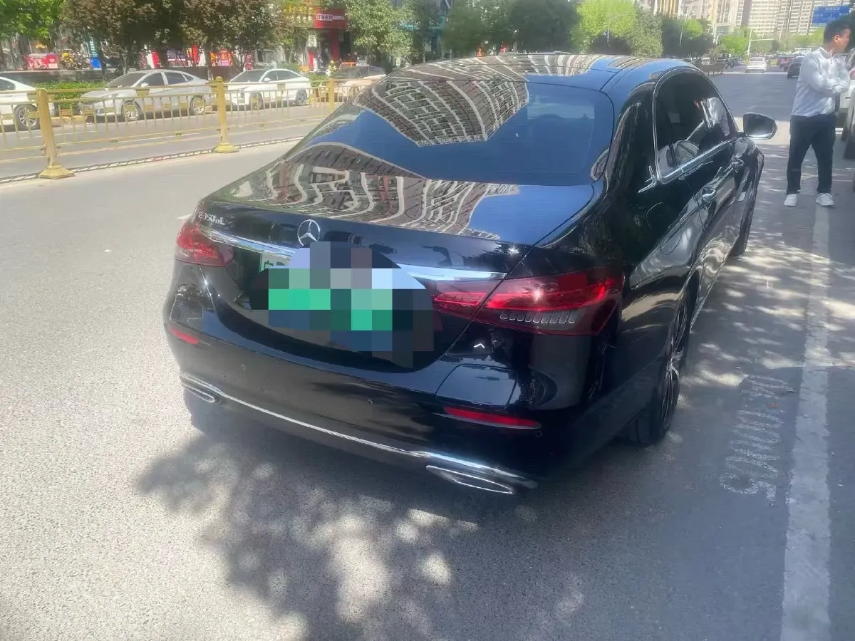 2022 Mercedes-Benz E Class 2.0T 211HP L4 9AT PHEV 25.4KWH,autocango,china used car exporter,china ev exporter,chinese used car exporter,chinese used ev exporter