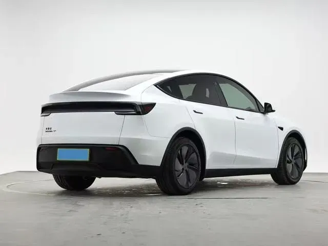 2026 Tesla Model Y BEV,autocango,china used car exporter,china ev exporter,chinese used car exporter,chinese used ev exporter
