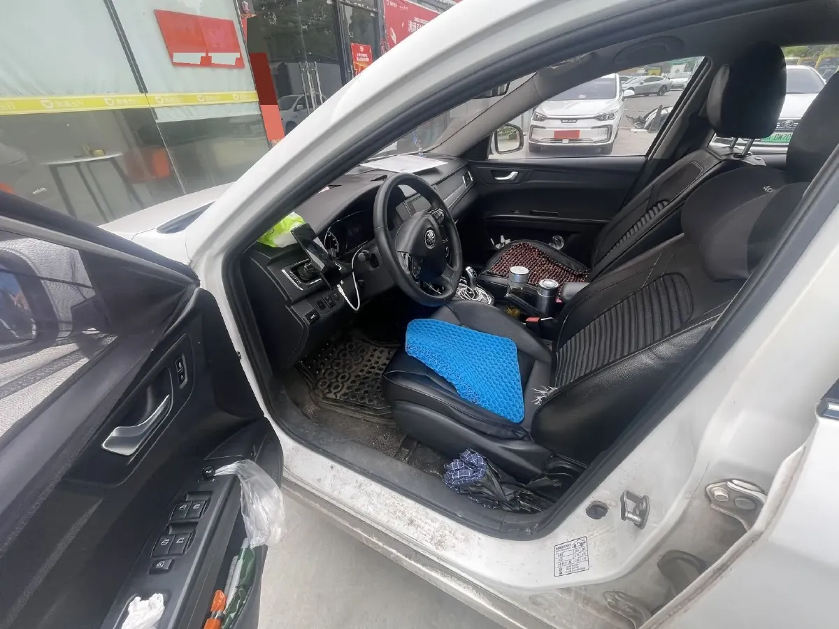 2019 Bestune B30 EV BEV 51.06KWH,autocango,china used car exporter,china ev exporter,chinese used car exporter,chinese used ev exporter
