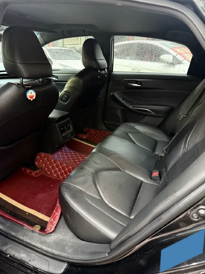 2021 Toyota Avalon 2.5L 209HP L4 8AT,autocango,china used car exporter,china ev exporter,chinese used car exporter,chinese used ev exporter