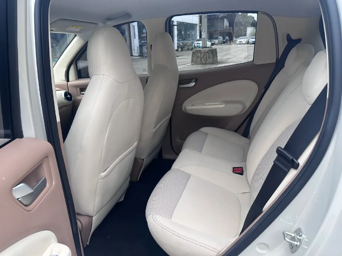 2025 WuLing HongGuang MINI EV BEV 16.2KWH,autocango,china used car exporter,china ev exporter,chinese used car exporter,chinese used ev exporter