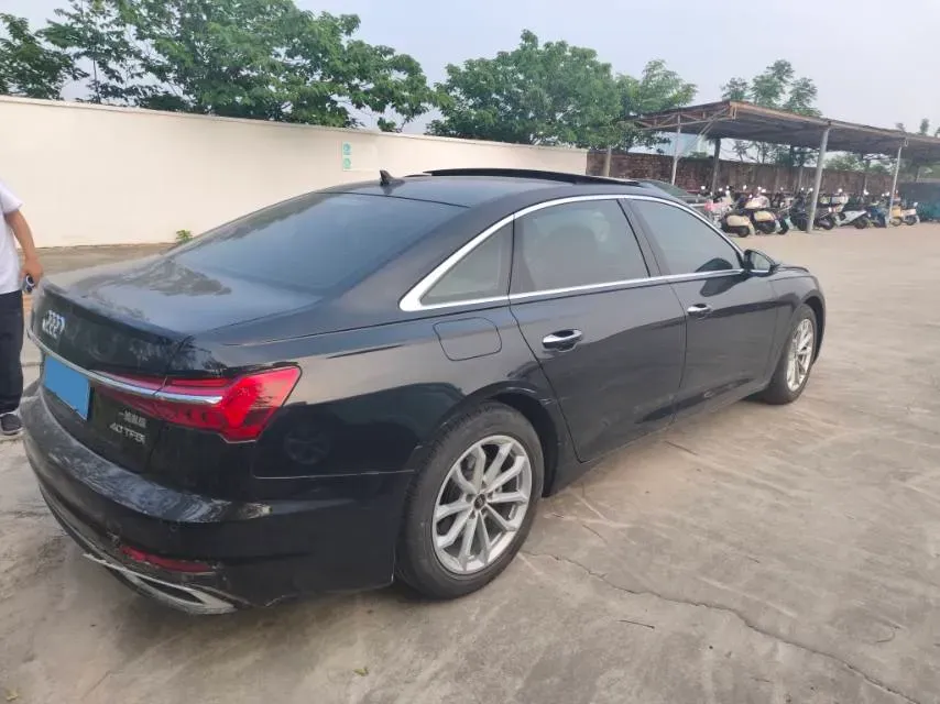 2023 Audi A6L 2.0T 190HP L4 7DCT,autocango,china used car exporter,china ev exporter,chinese used car exporter,chinese used ev exporter