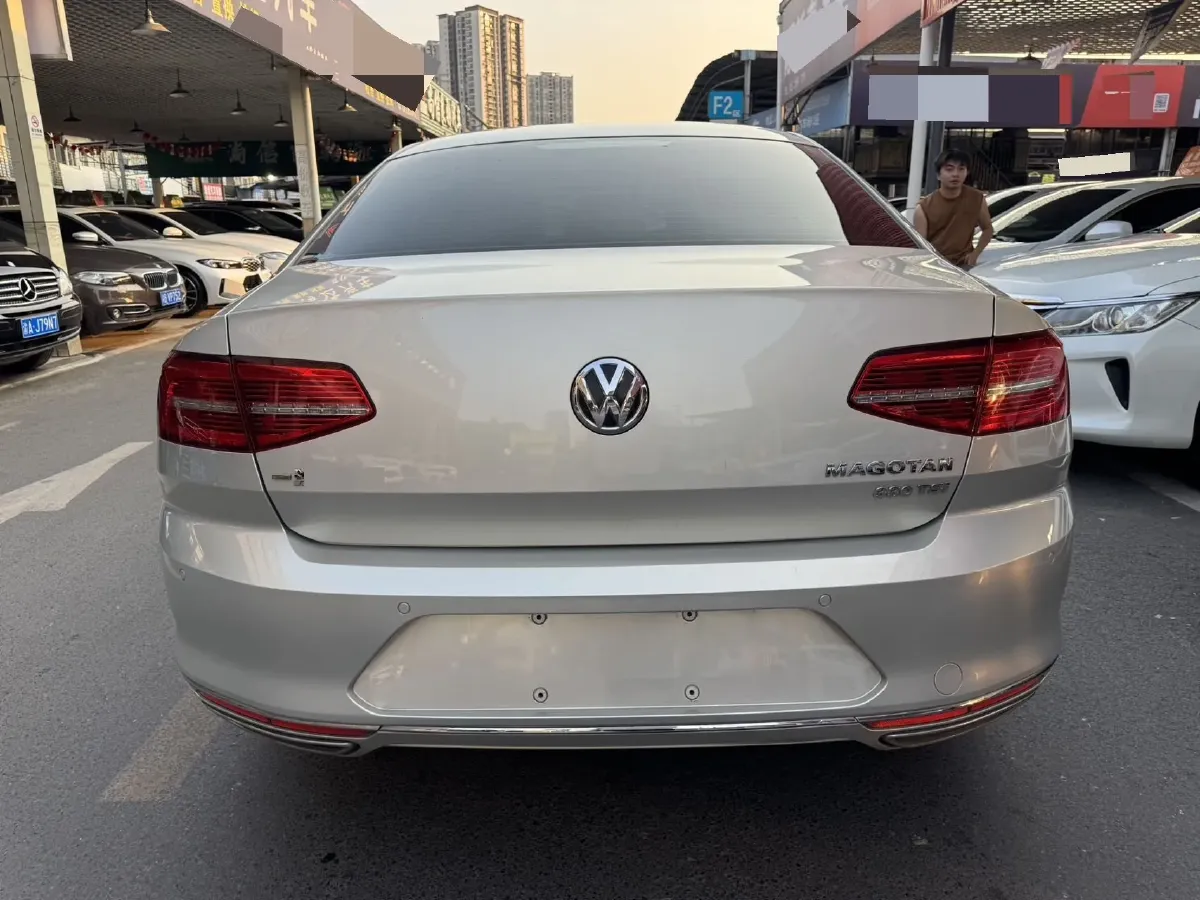 2019 Chevrolet Malibu XL 2.0T 241HP L4 9AT,autocango,china used car exporter,china ev exporter,chinese used car exporter,chinese used ev exporter