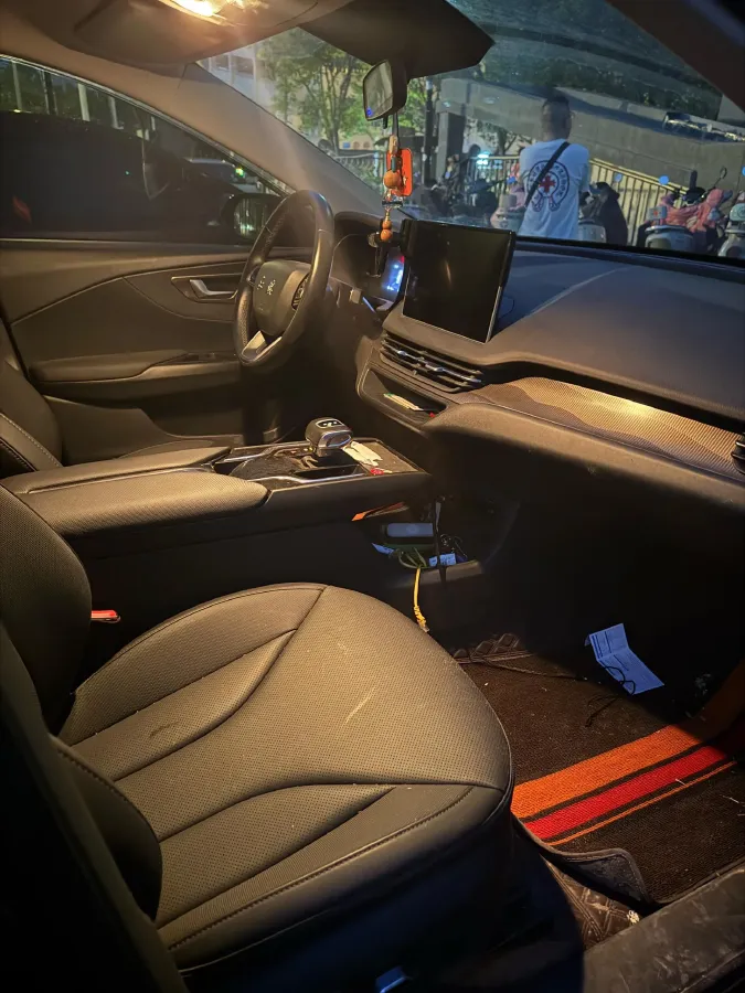 2022 HongQi E-QM5 BEV 54KWH,autocango,china used car exporter,china ev exporter,chinese used car exporter,chinese used ev exporter