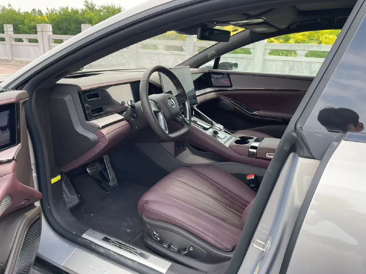 2024 Denza DenzaZ9GT 2.0T 207HP L4 E-CVT PHEV 38.5KWH,autocango,china used car exporter,china ev exporter,chinese used car exporter,chinese used ev exporter