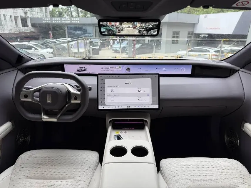 2025 Avatr 06 BEV,autocango,china used car exporter,china ev exporter,chinese used car exporter,chinese used ev exporter