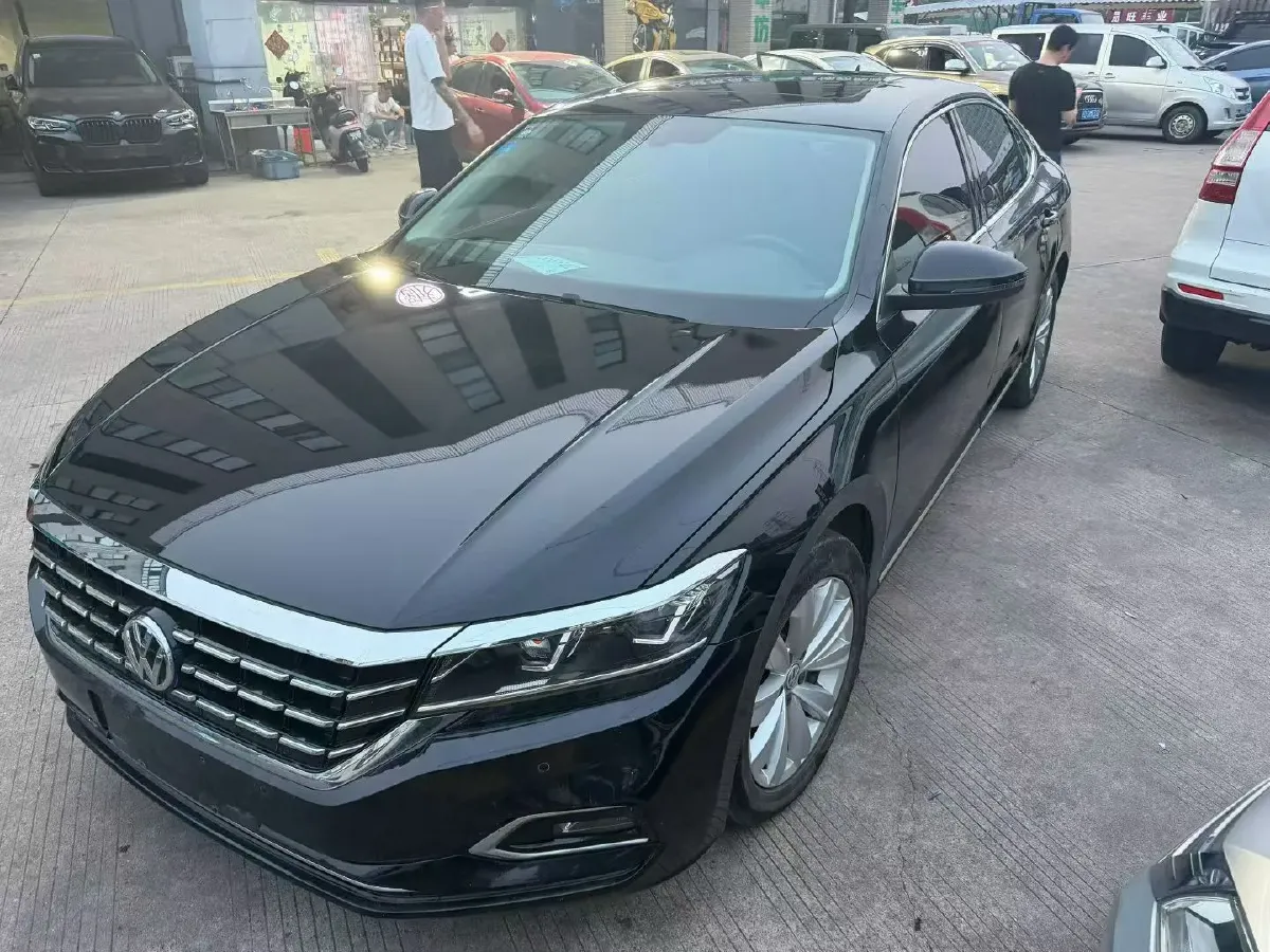 2019 Skoda Kodiak 2.0T 186HP L4 7DCT,autocango,china used car exporter,china ev exporter,chinese used car exporter,chinese used ev exporter