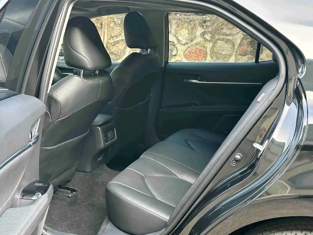 2021 Toyota Camry 2.0L 178HP L4 CVT,autocango,china used car exporter,china ev exporter,chinese used car exporter,chinese used ev exporter