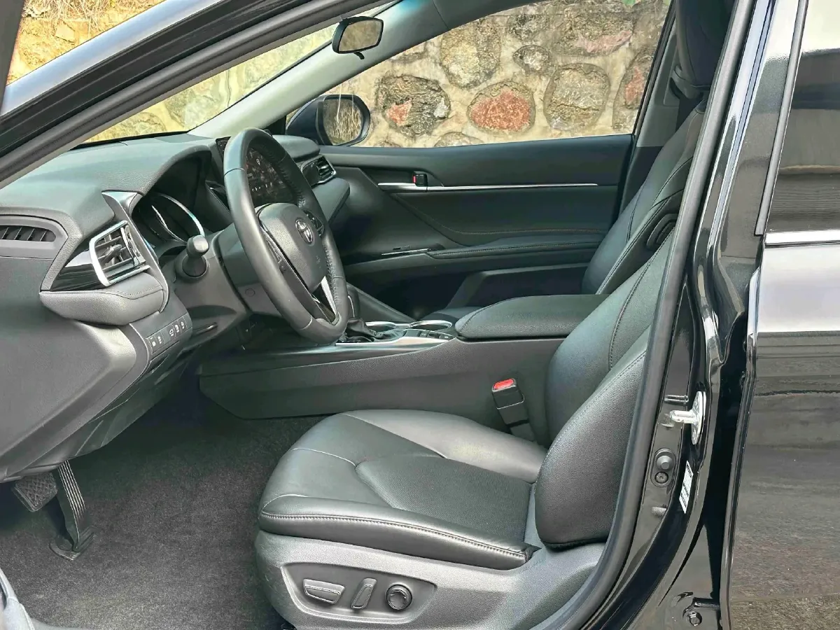 2021 Toyota Camry 2.0L 178HP L4 CVT,autocango,china used car exporter,china ev exporter,chinese used car exporter,chinese used ev exporter