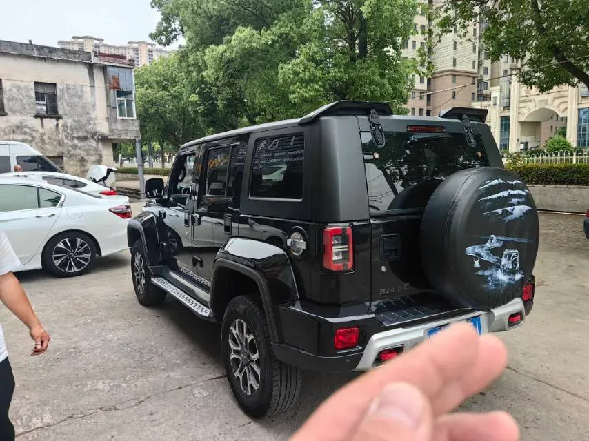 2021 Beijing BJ40 2.0T 224HP L4 8AT,autocango,china used car exporter,china ev exporter,chinese used car exporter,chinese used ev exporter