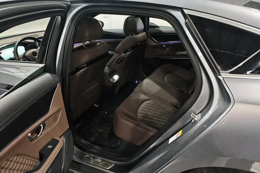 2023 BYD Han 1.5T 139HP L4 E-CVT PHEV 18.316KWH,autocango,china used car exporter,china ev exporter,chinese used car exporter,chinese used ev exporter