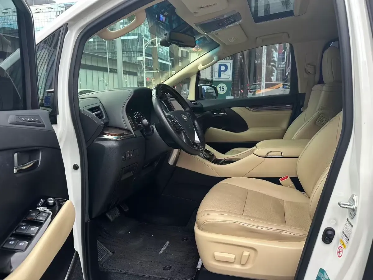 2018 Toyota Alphard 3.5L 301HP V6 8AT,autocango,china used car exporter,china ev exporter,chinese used car exporter,chinese used ev exporter