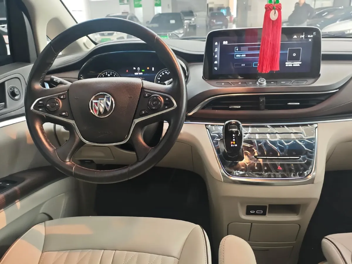 2022 Buick GL8 2.0T 237HP L4 9AT,autocango,china used car exporter,china ev exporter,chinese used car exporter,chinese used ev exporter
