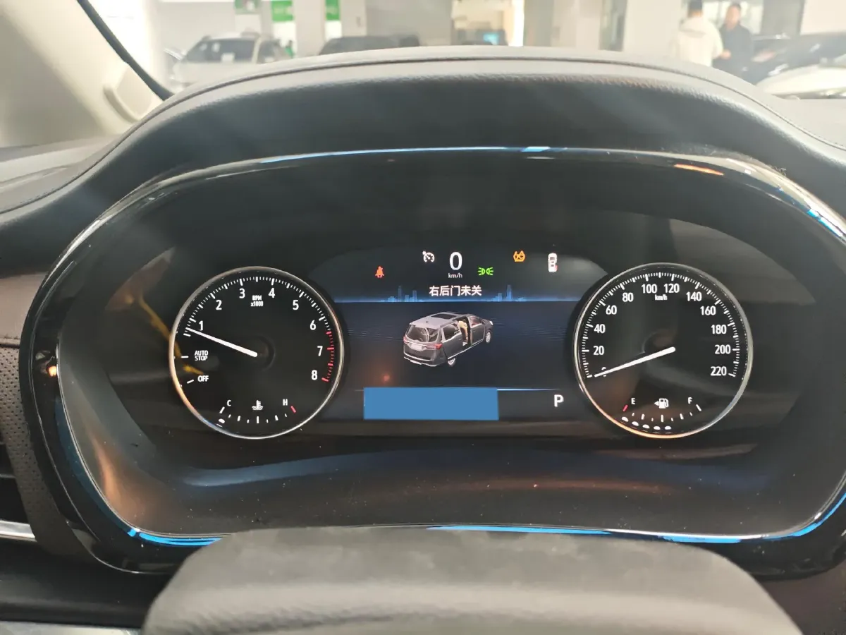2022 Buick GL8 2.0T 237HP L4 9AT,autocango,china used car exporter,china ev exporter,chinese used car exporter,chinese used ev exporter