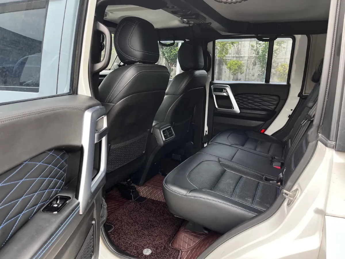 2020 Beijing BJ40 2.0T 224HP L4 8AT,autocango,china used car exporter,china ev exporter,chinese used car exporter,chinese used ev exporter