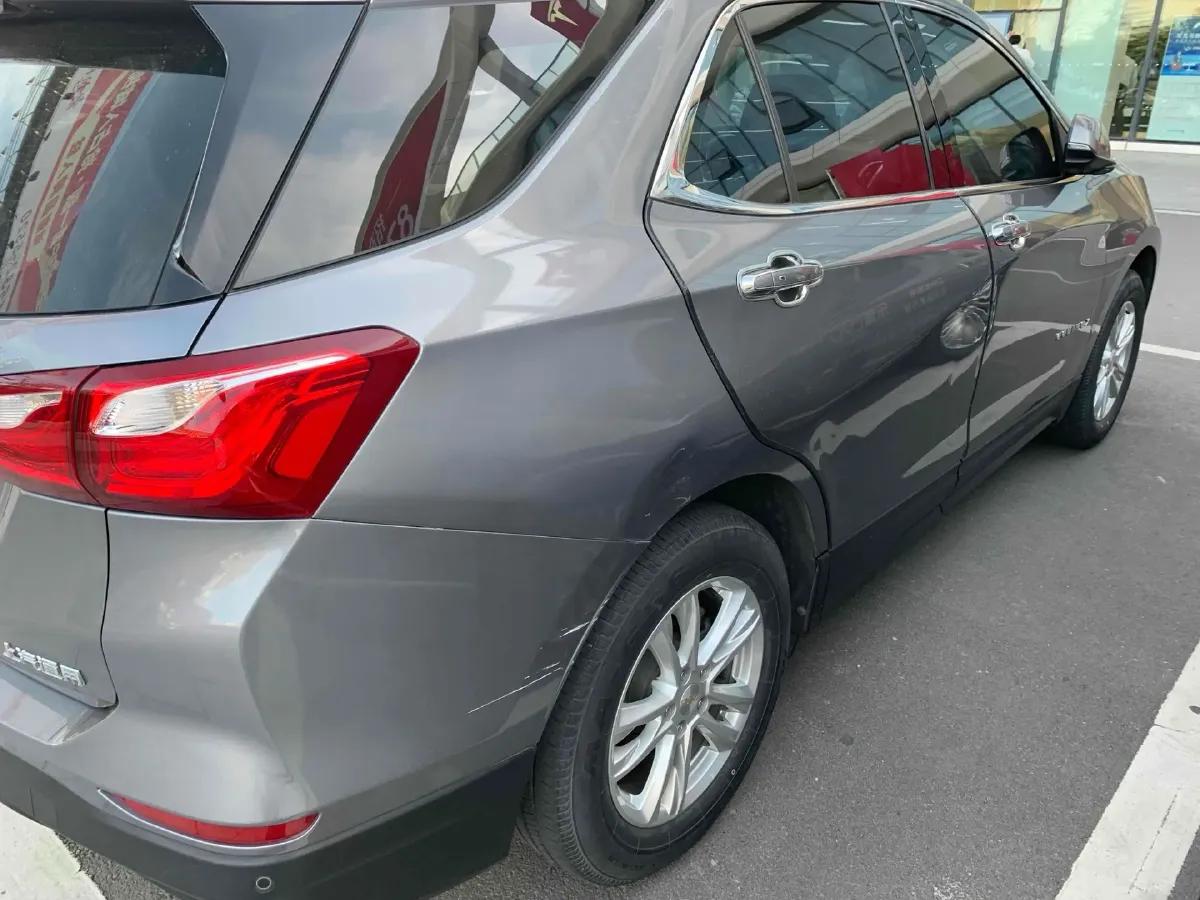 2019 Chevrolet Equinox 1.5T 180HP L4 6AT,autocango,china used car exporter,china ev exporter,chinese used car exporter,chinese used ev exporter