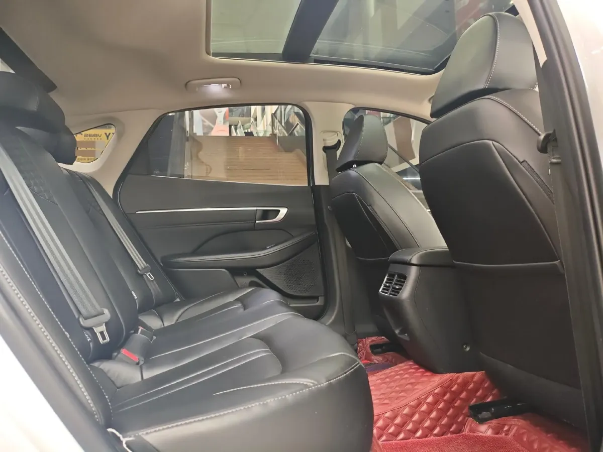 2020 Hyundai Sonata 1.5T 170HP L4 7DCT,autocango,china used car exporter,china ev exporter,chinese used car exporter,chinese used ev exporter