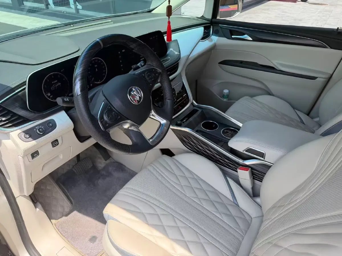 2023 Buick GL8 2.0T 237HP L4 9AT,autocango,china used car exporter,china ev exporter,chinese used car exporter,chinese used ev exporter