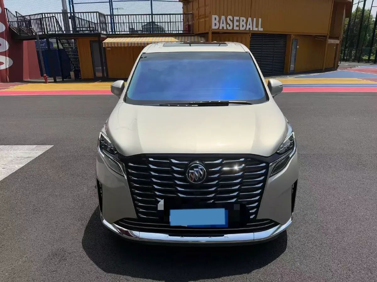 2023 Buick GL8 2.0T 237HP L4 9AT,autocango,china used car exporter,china ev exporter,chinese used car exporter,chinese used ev exporter