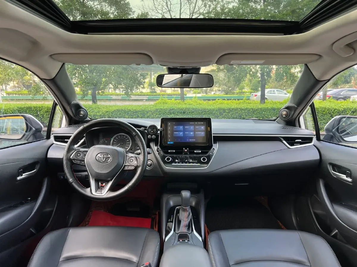 2021 Toyota Corolla 1.2T 116HP L4 CVT,autocango,china used car exporter,china ev exporter,chinese used car exporter,chinese used ev exporter