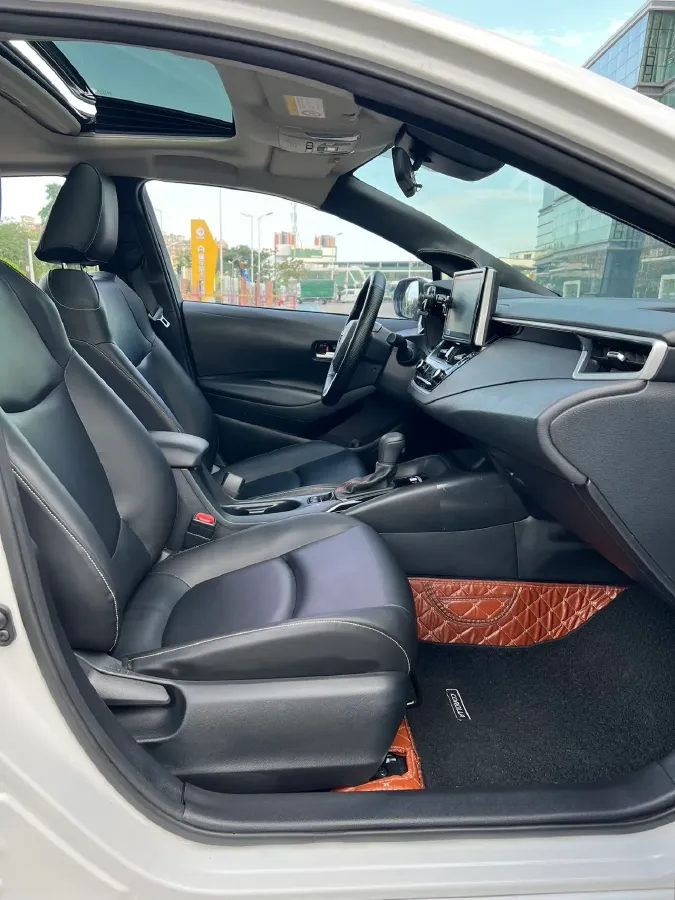 2021 Toyota Corolla 1.2T 116HP L4 CVT,autocango,china used car exporter,china ev exporter,chinese used car exporter,chinese used ev exporter