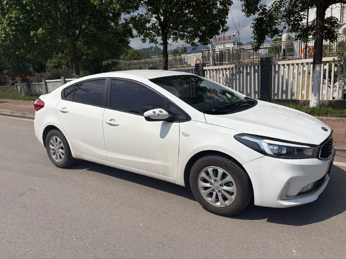 2016 Kia K3 1.6L 128HP L4 6MT,autocango,china used car exporter,china ev exporter,chinese used car exporter,chinese used ev exporter